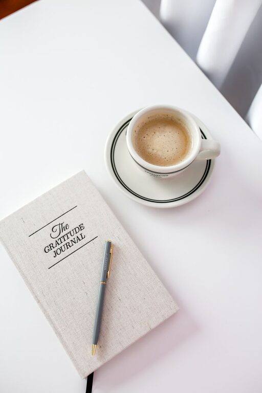 Cómo comenzar un diario de gratitud y transformar tu vida